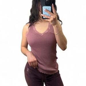 Lord & Taylor Dusty Pink Ribbed Tank with Lace